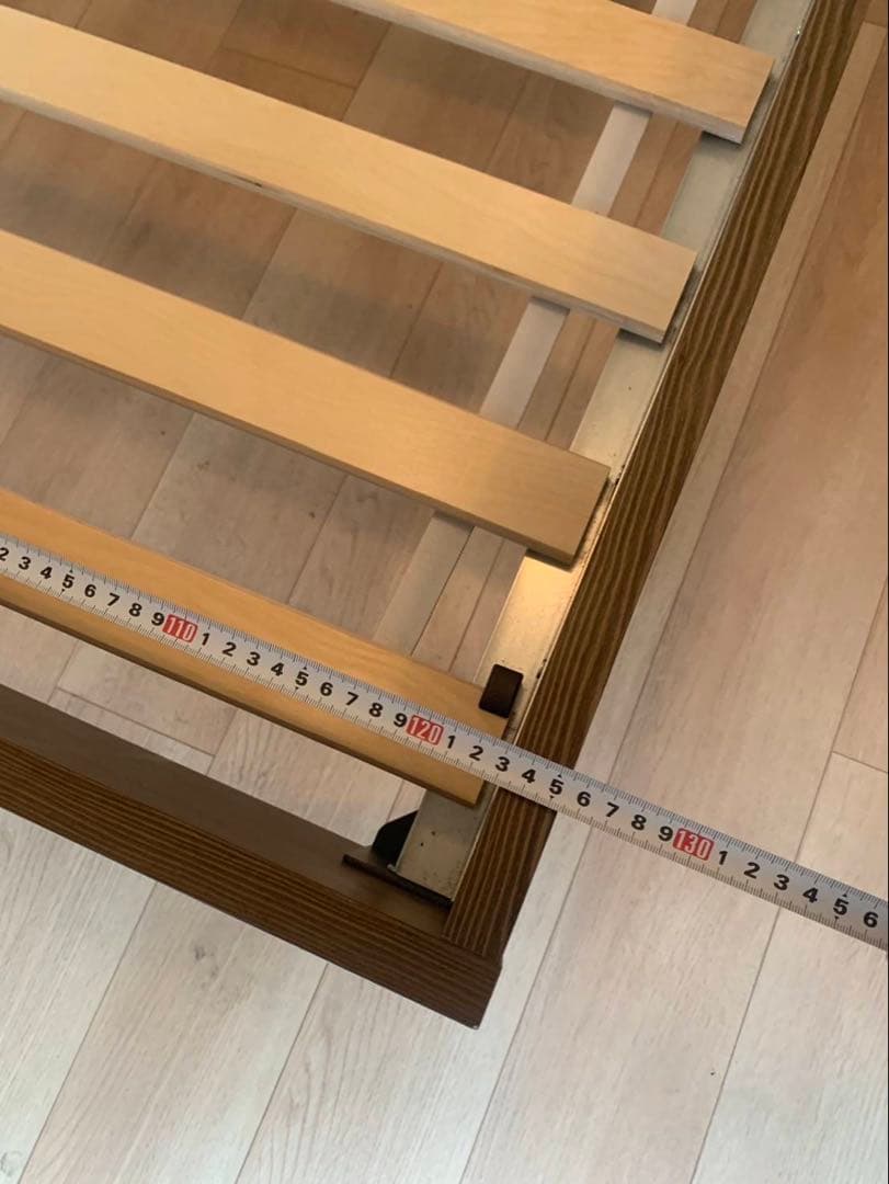 ＊東京都付近限定品＊IKEA ブルクスヴァーラ　セミダブル　ベッド