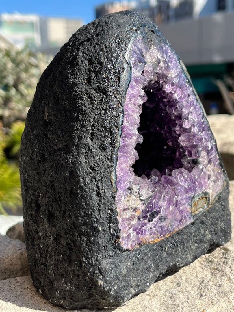 【浄化・来福】最高品質！ウルグアイ産⭐️高波動⭐花つきアメジストドーム⭐️MN89