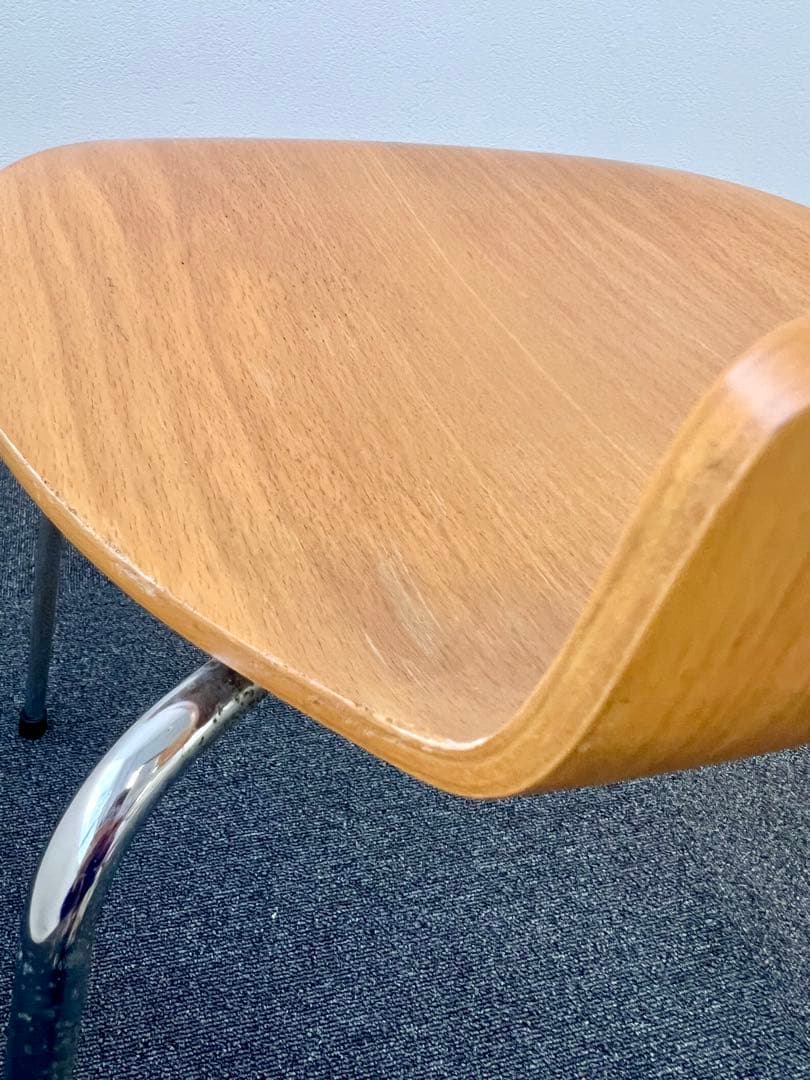 アルネヤコブセン アントチェア1脚【管理番号:F】