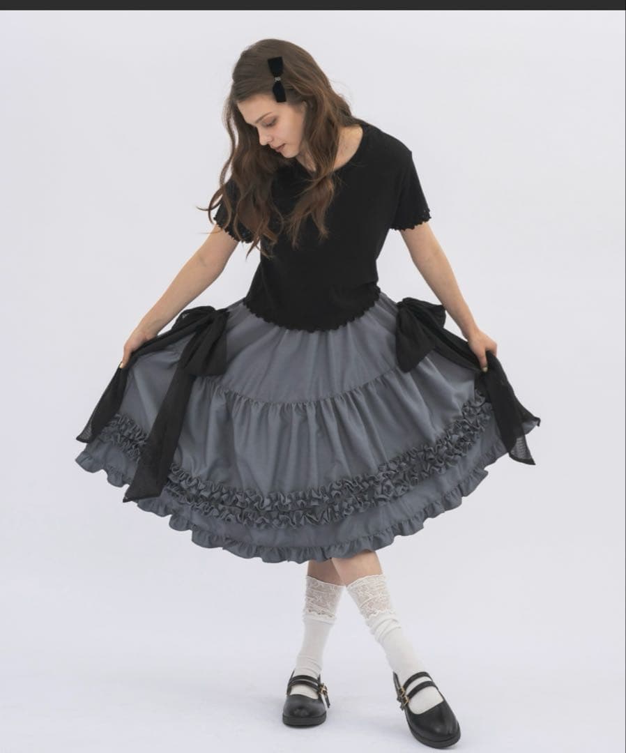 idem サイドリボンボリュームスカート