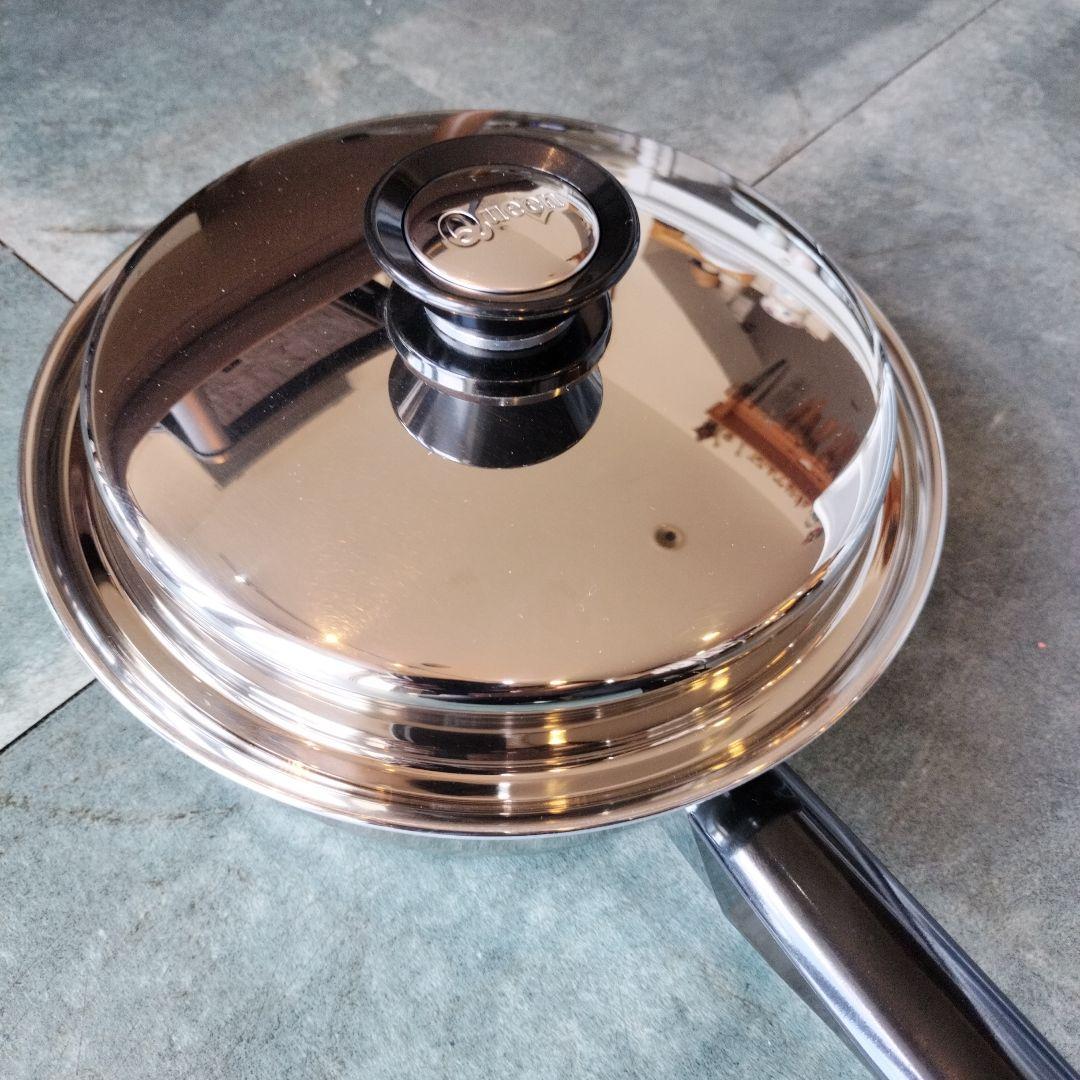 未使用品！アムウェイ　クィーン　中フライパン 蓋付き②