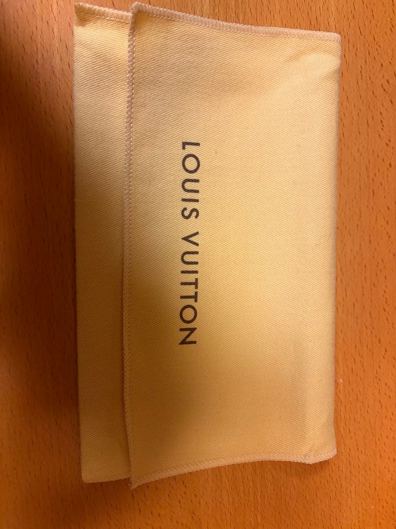 ルイ・ヴィトン ダミエ柄 三つ折り財布