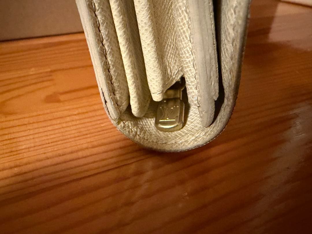 ルイ・ヴィトン ダミエ柄 三つ折り財布