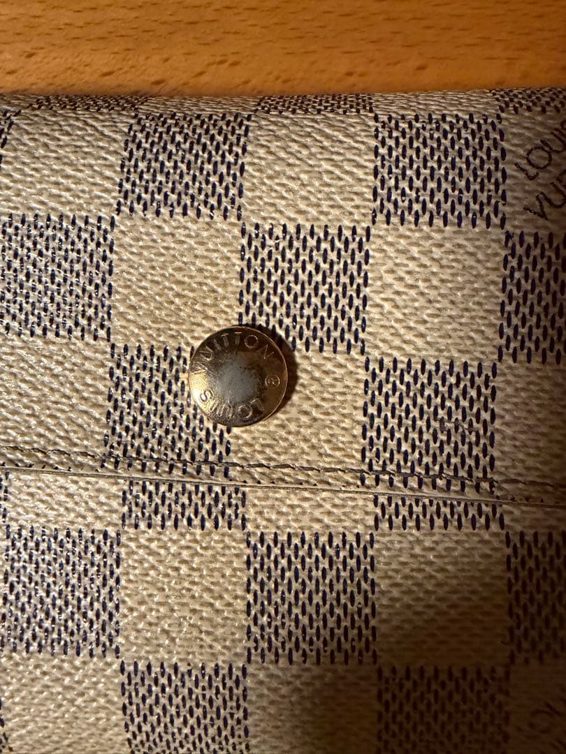 ルイ・ヴィトン ダミエ柄 三つ折り財布