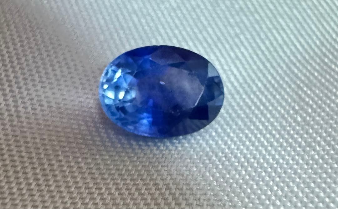 天然カシミールカラーサファイア 1.076ct