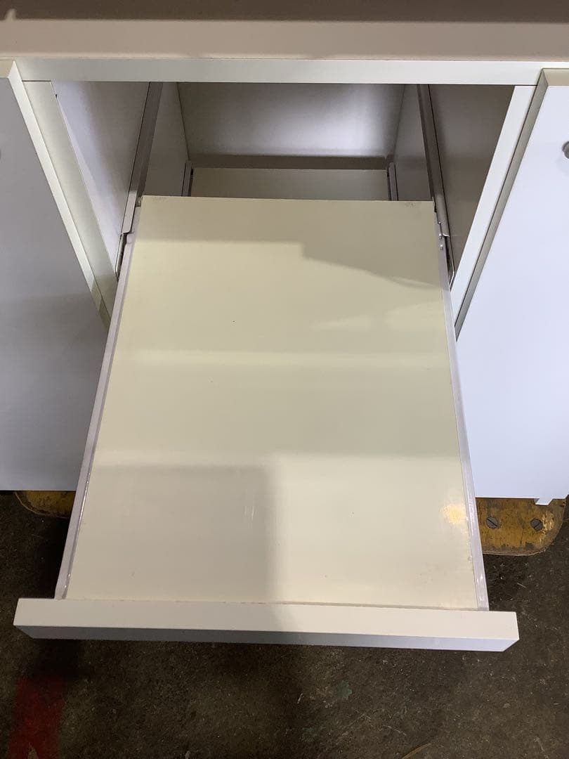 キッチンボード キッチンカウンター 土井インテリア工業 スライド棚３つ