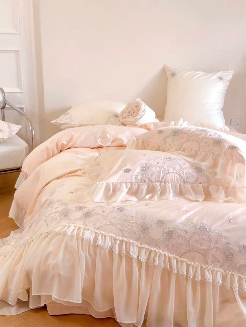 クリーム色フリル付きダブルシーツセット