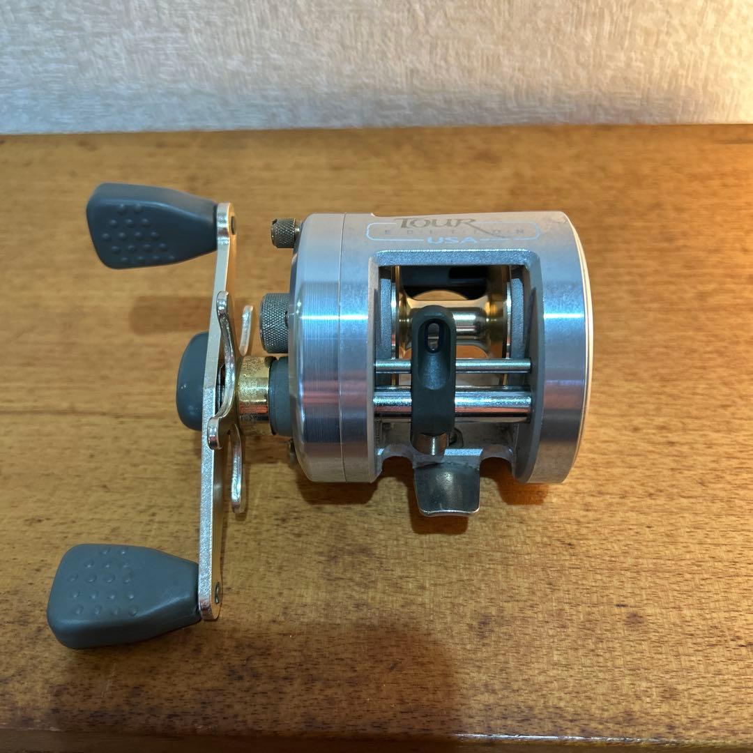 リール ZEBCO QUANTUM us600