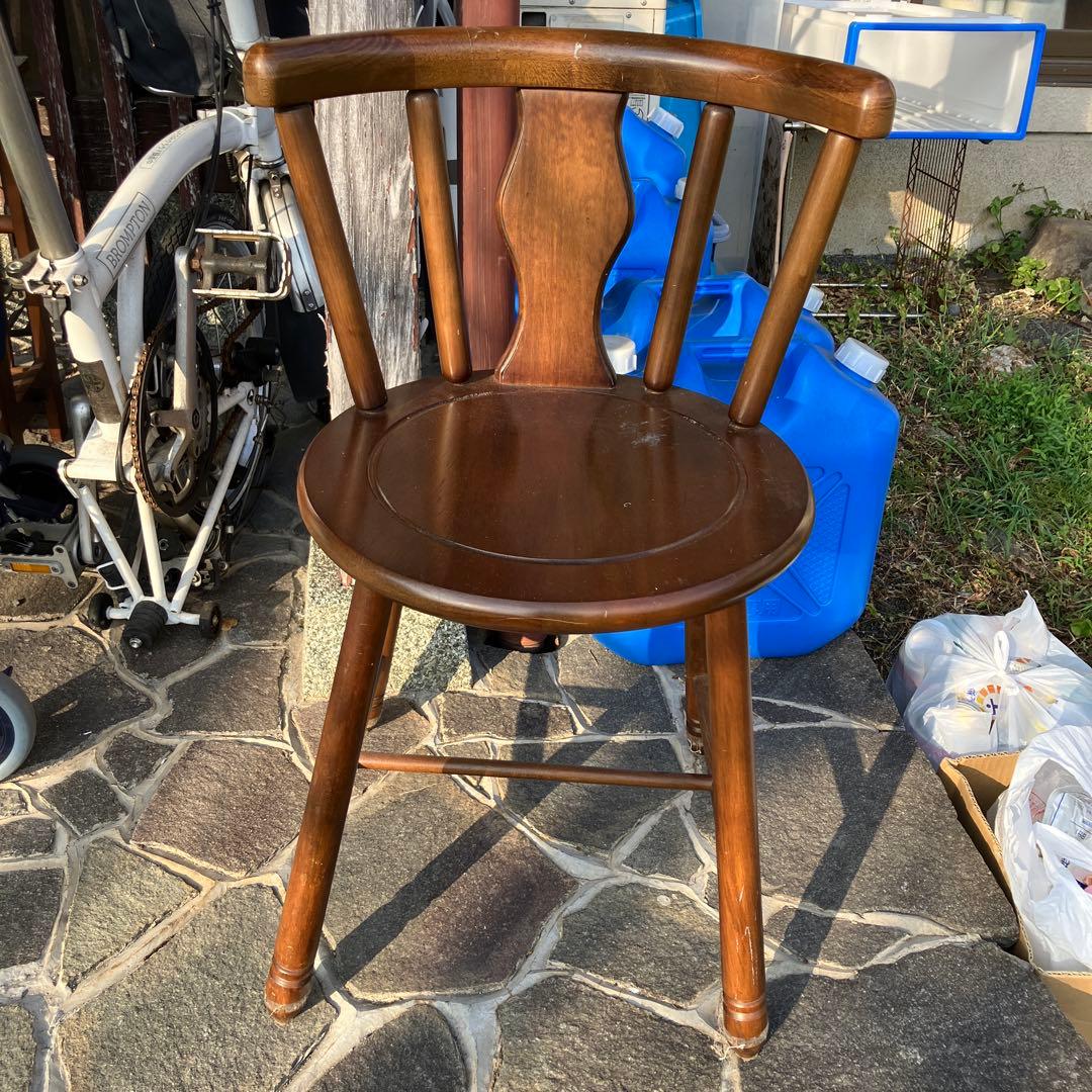 木製ブラウンチェア 背もたれ付き