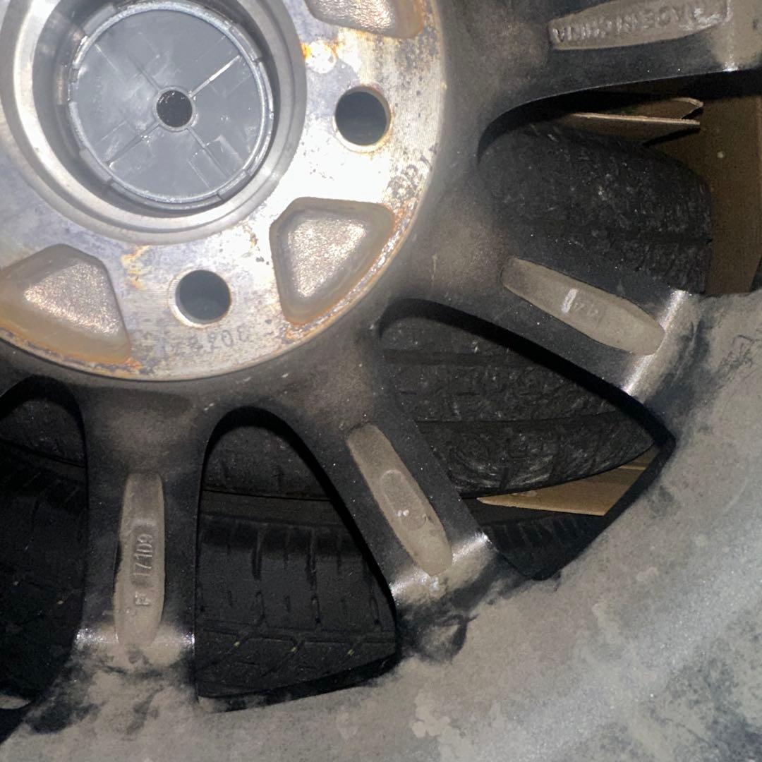 引き取り限定 185/60r15新品スタッドレスタイヤホイール付き