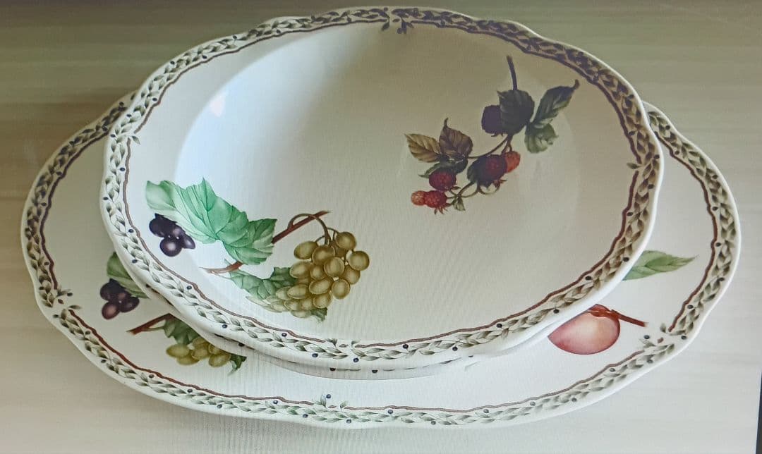 ノリタケロイヤルオーチャード食器セット 3枚