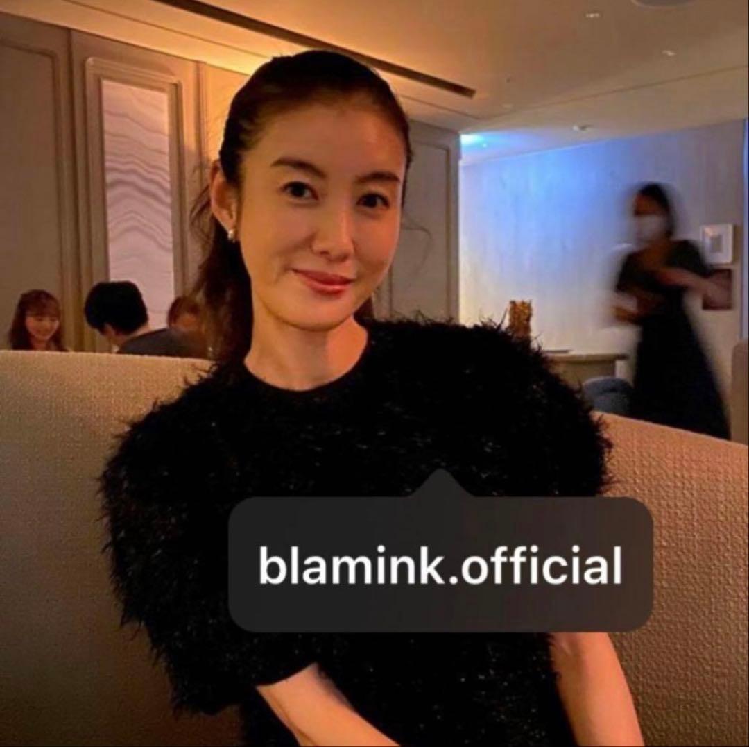 ともさかりえ　笹川友里愛用　blamink ブラミンク　ファーラメトップス