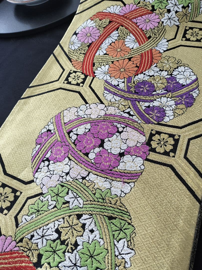 A898★逸品‼️手毬模様‼️テーブルランナー2m17cm