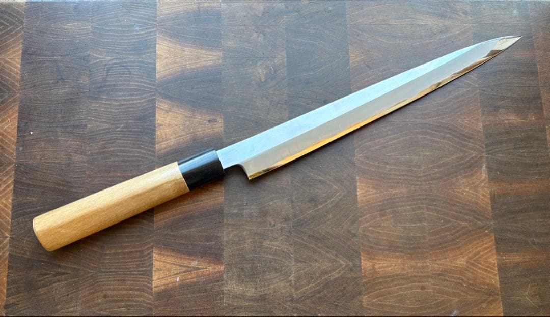 堺打刃物　紋鍛錬　青鋼　柳刃　9寸　270mm 包丁　和包丁　研ぎ済　水牛朴柄