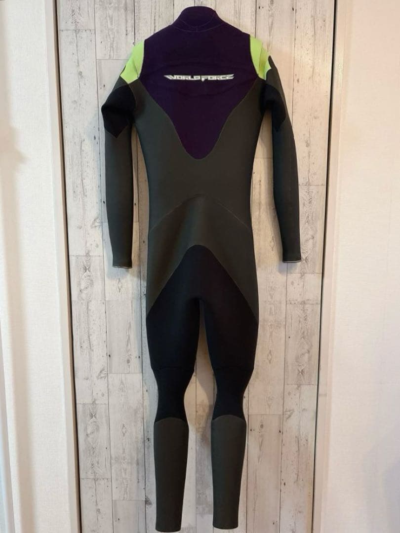 WORLD FORCE 極暖エアフレイム★ 5×3mmセミドライ ウェットスーツ