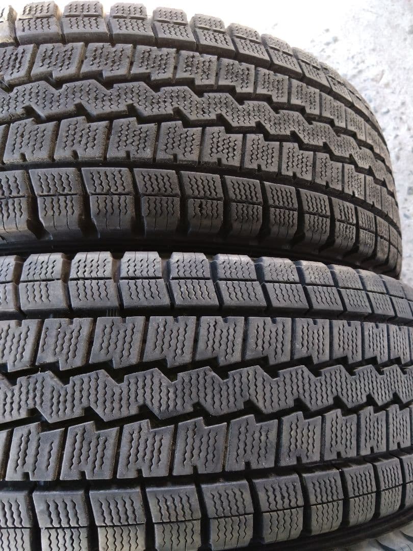 205/70R16 スタッドレス　6本セット その１
