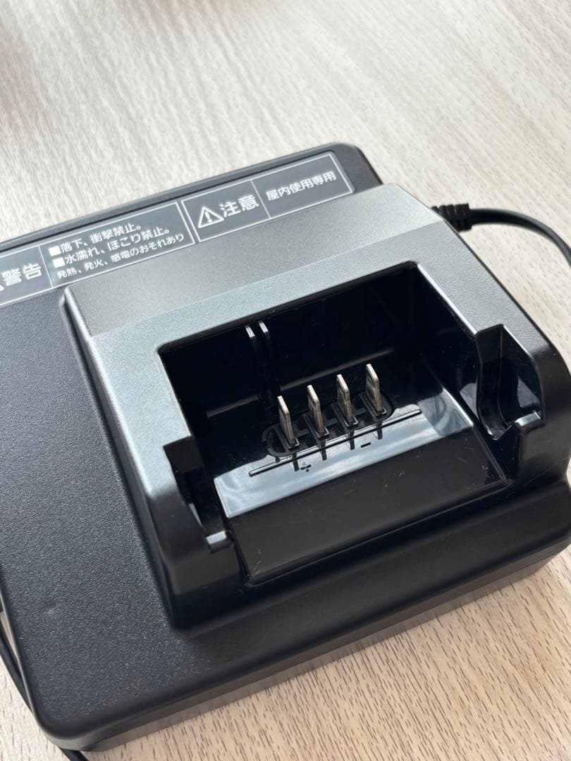 Panasonic 電動自転車用充電器 電動アシスト　NKJ074Z