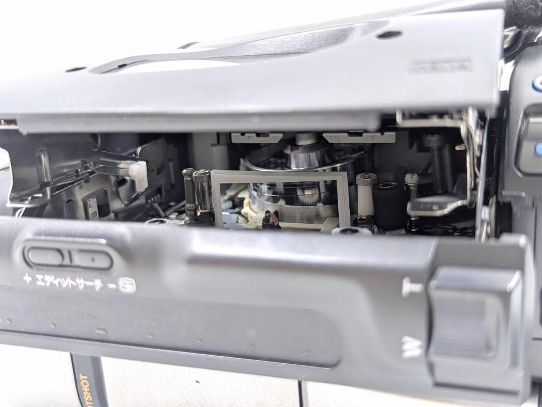 8mmテープのダビングに！ SONY ビデオカメラ CCD-TRV85