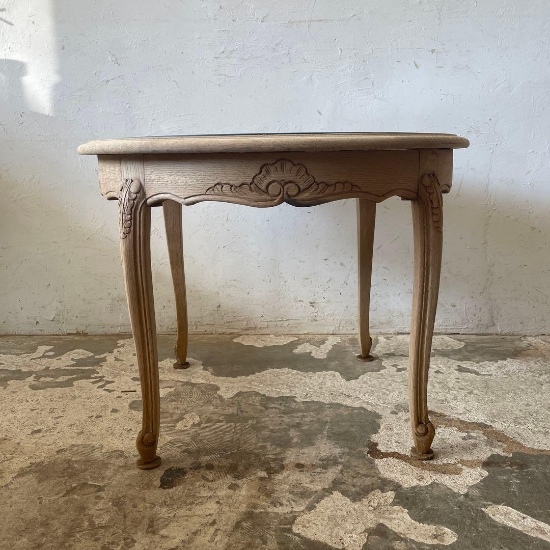 年末・年始SALE ビンテージ　ガラスラウンドコーヒーテーブル　猫脚　剥離