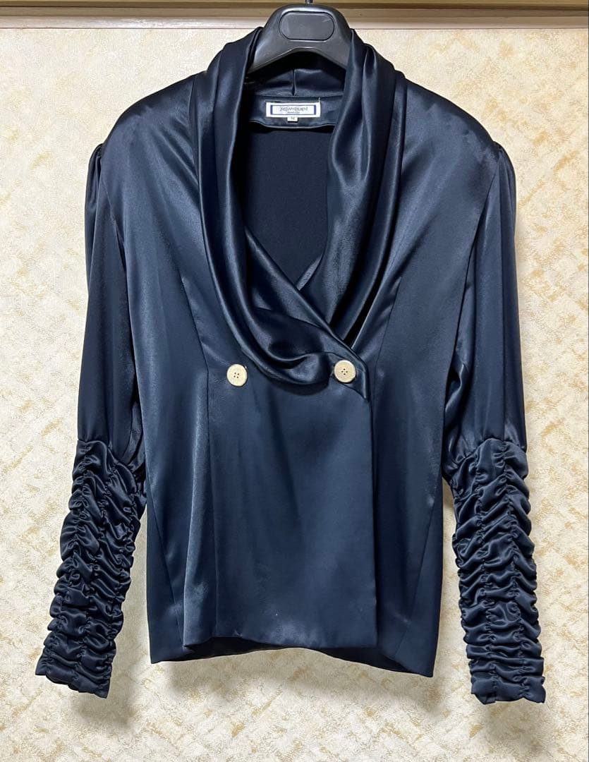 Yves Saint Laurent ブラック トップス Mサイズ