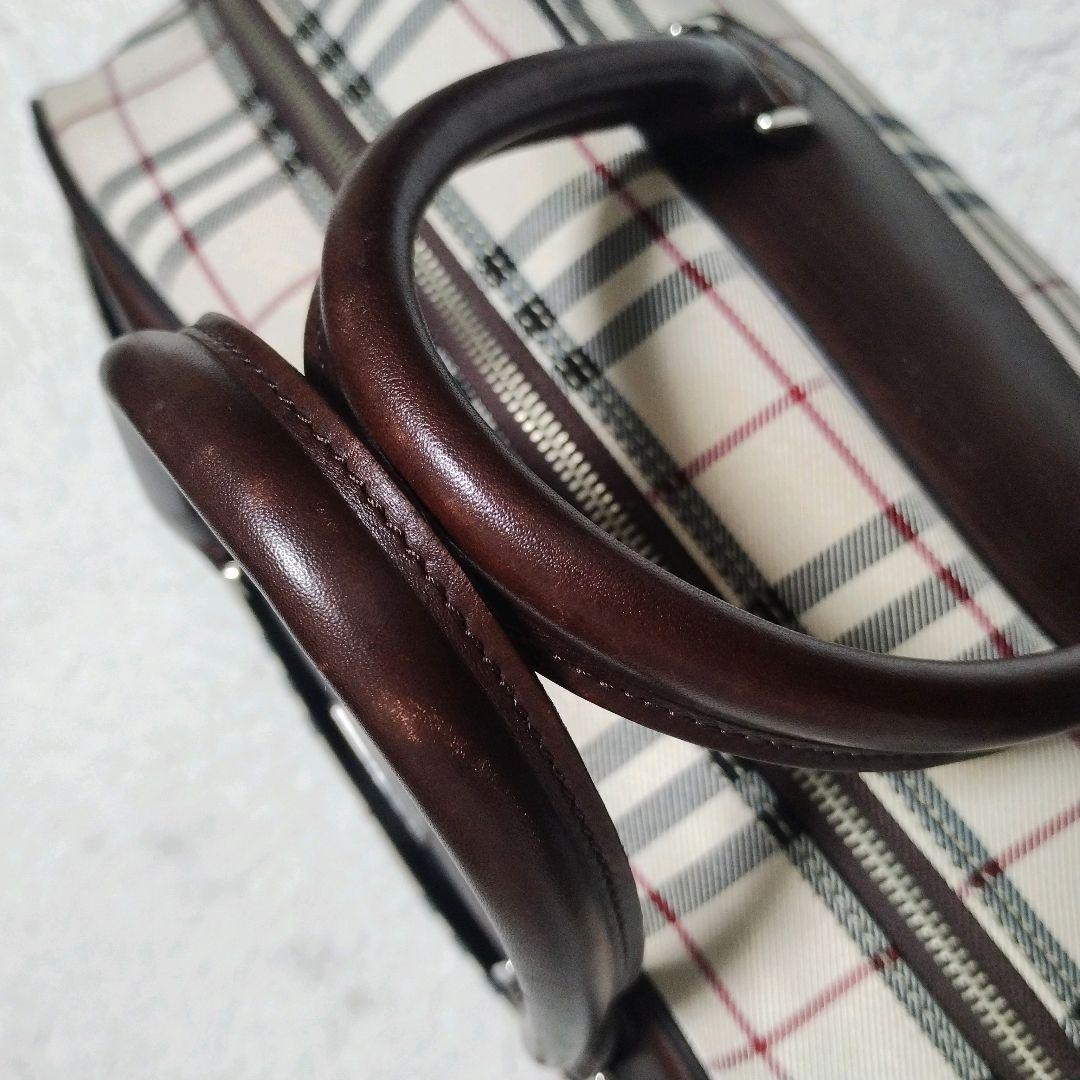 【美品】大容量 BURBERRY バーバリー ボストンバッグ ノバチェック