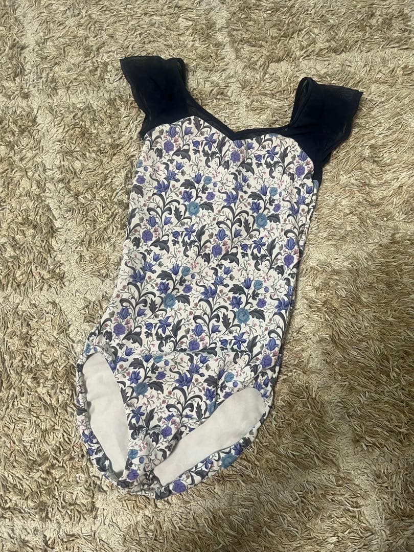 stina 花柄レオタード フレンチスリーブ　jr 120cm〜130cm