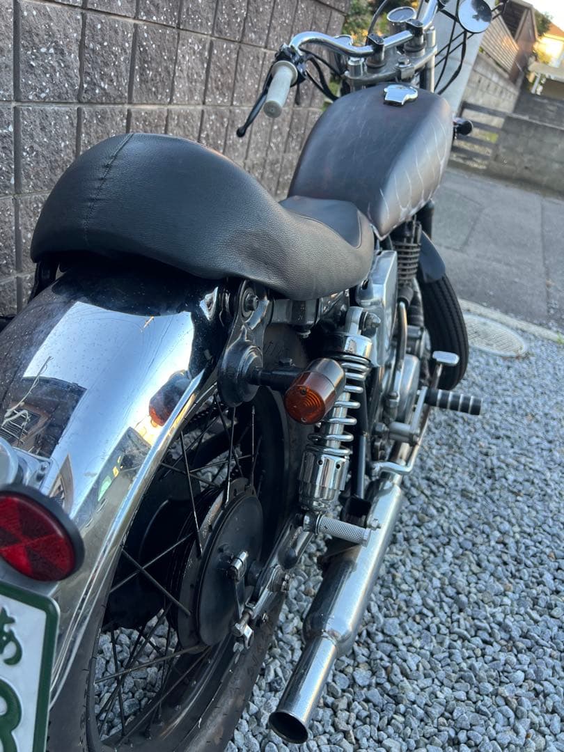sr400 シート　ペイトンプレイス