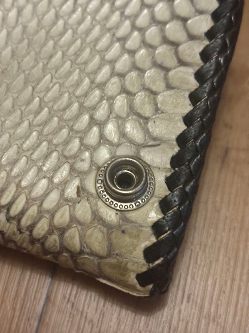 小物 unknown Python leather tracker wallet