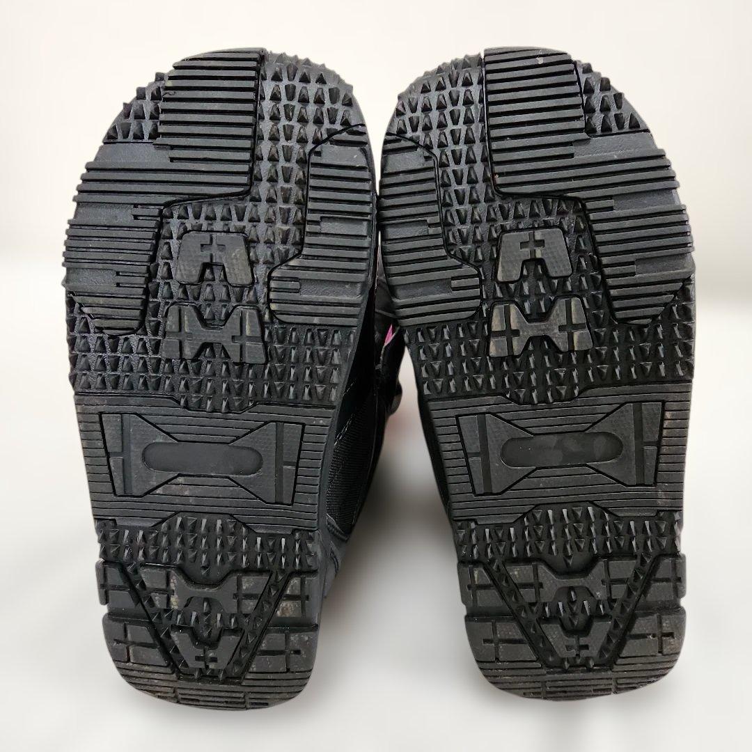 ゆ　SIONYX スノーボードとスノーブーツ 2点セットスノーカバーオマケ