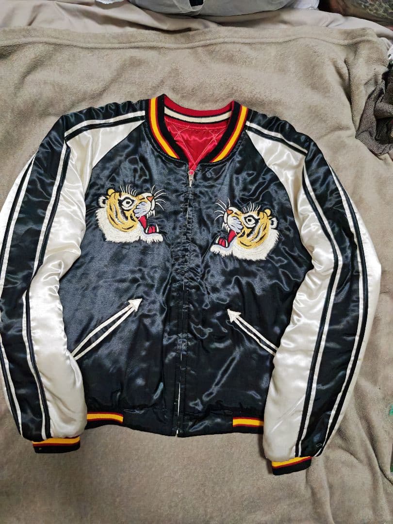 DRAGON 日本限定トウヨウ虎龍 スカジャン unisex レーヨン ２面用