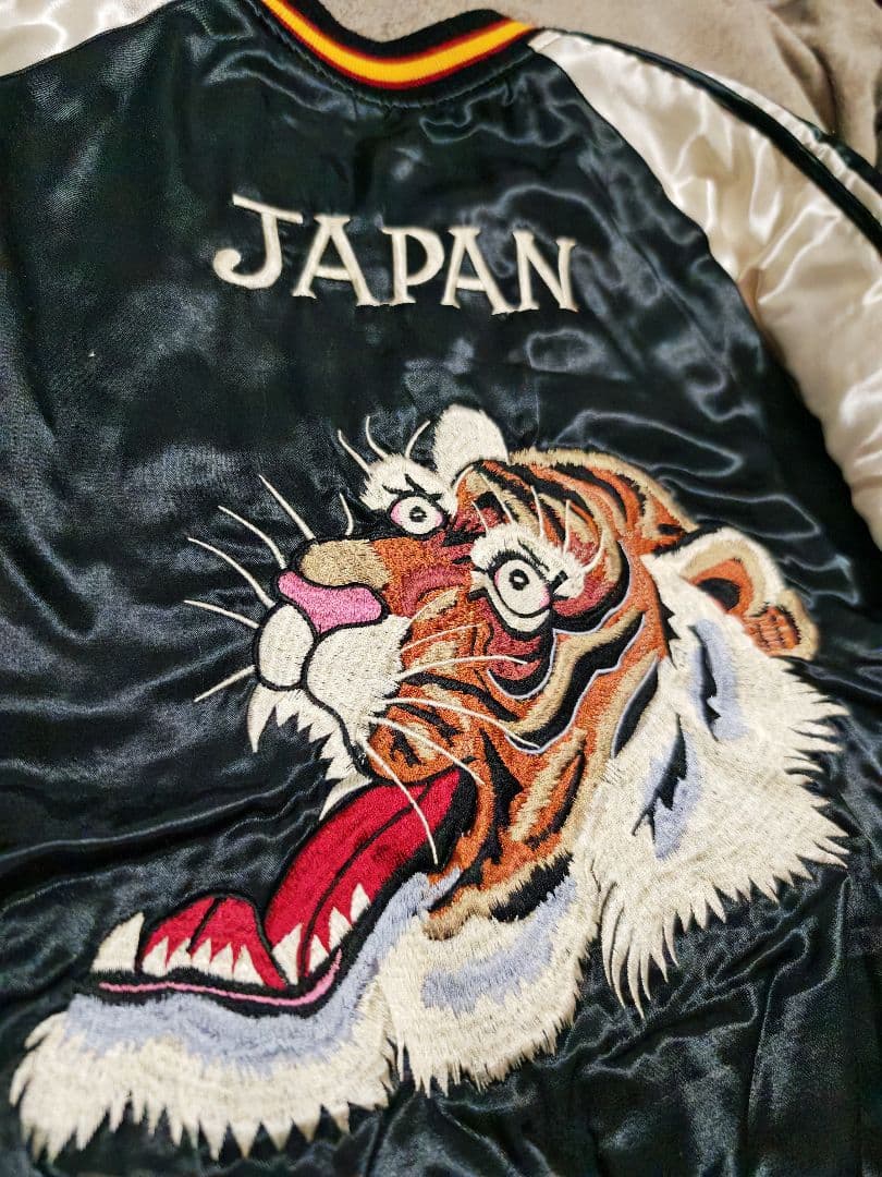 DRAGON 日本限定トウヨウ虎龍 スカジャン unisex レーヨン ２面用