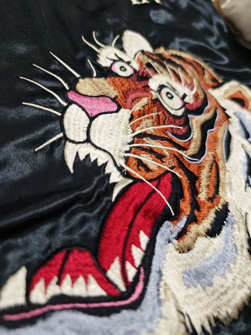 DRAGON 日本限定トウヨウ虎龍 スカジャン unisex レーヨン ２面用