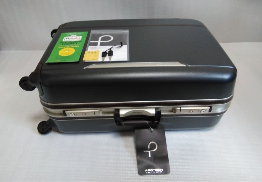 【プロテカ】スーツケース 日本製 レクトクラシックII 67L NIZ③