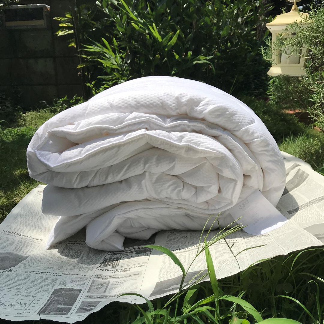 Marks & Spencer きらきら格子が美しい！羽毛布団 ダブル