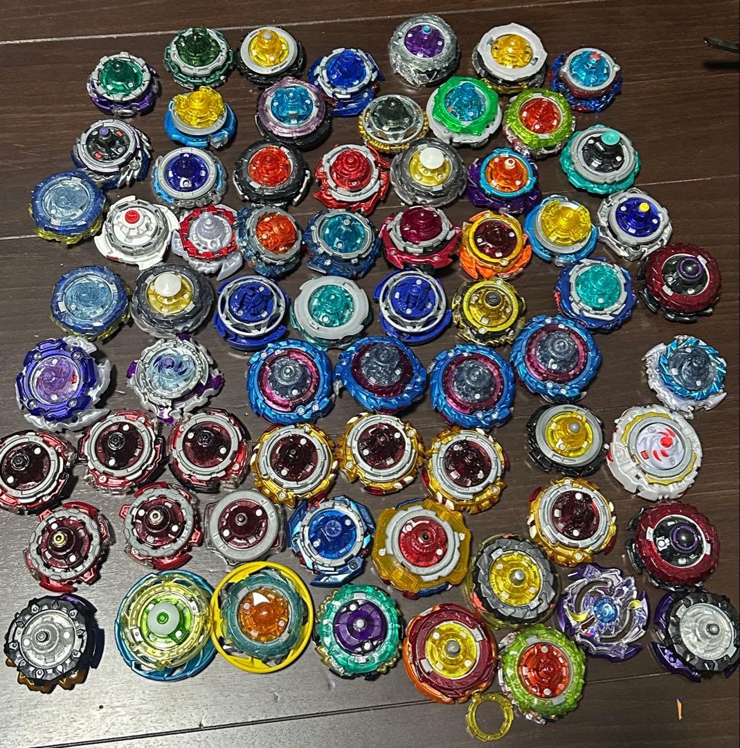 ベイブレードバースト　シェルターレグルス　レア