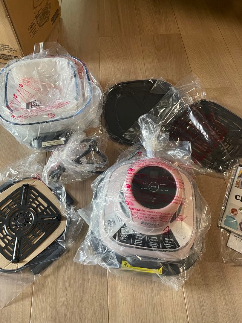 ninja crispi エアフライヤー　ガラスポータブル調理システム　ピンク