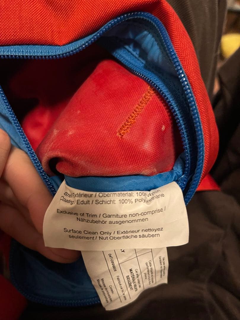 アークテリクス MAKA ショルダーバッグ 赤 マンティス系 ウエストポーチ