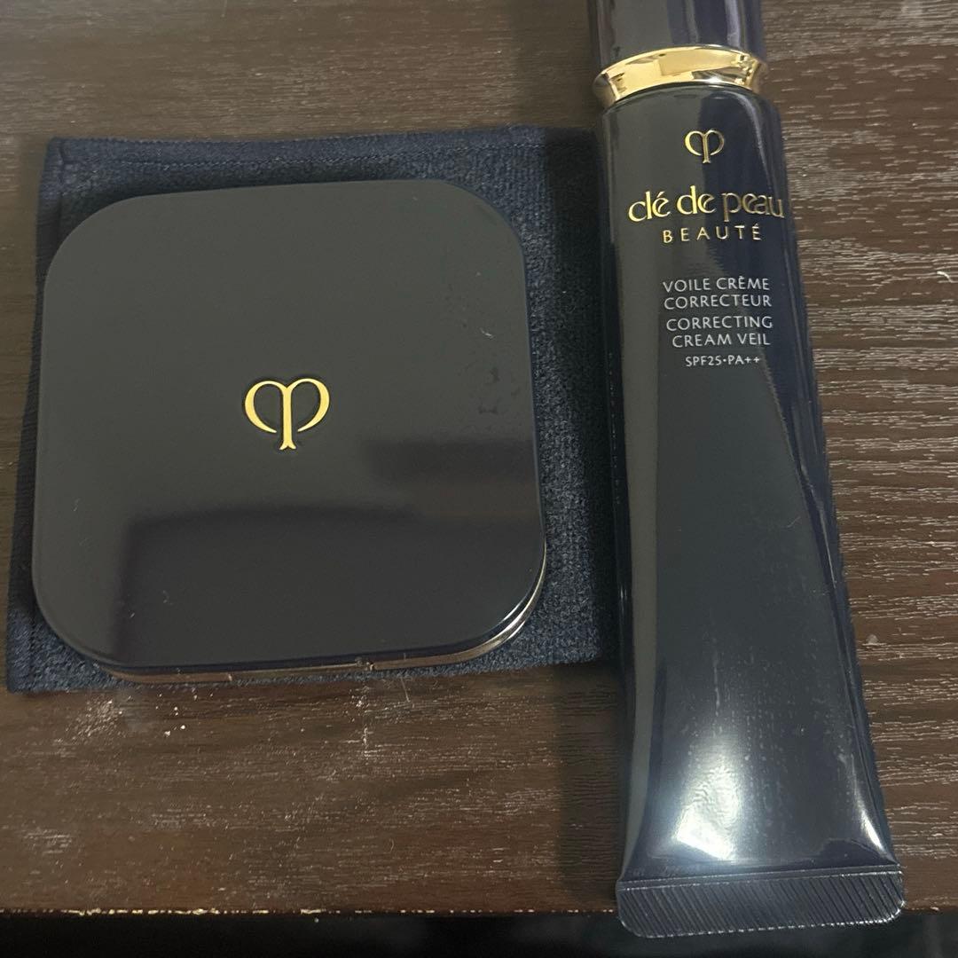 クレドポーボーテ 下地＆パウダーセット