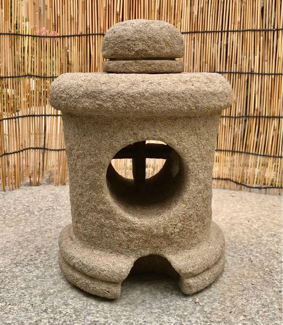 【天然自然石・茶庭石灯篭・坪庭箱庭灯篭・日本庭園９kg】庭石オブジェ置物苔玉植栽