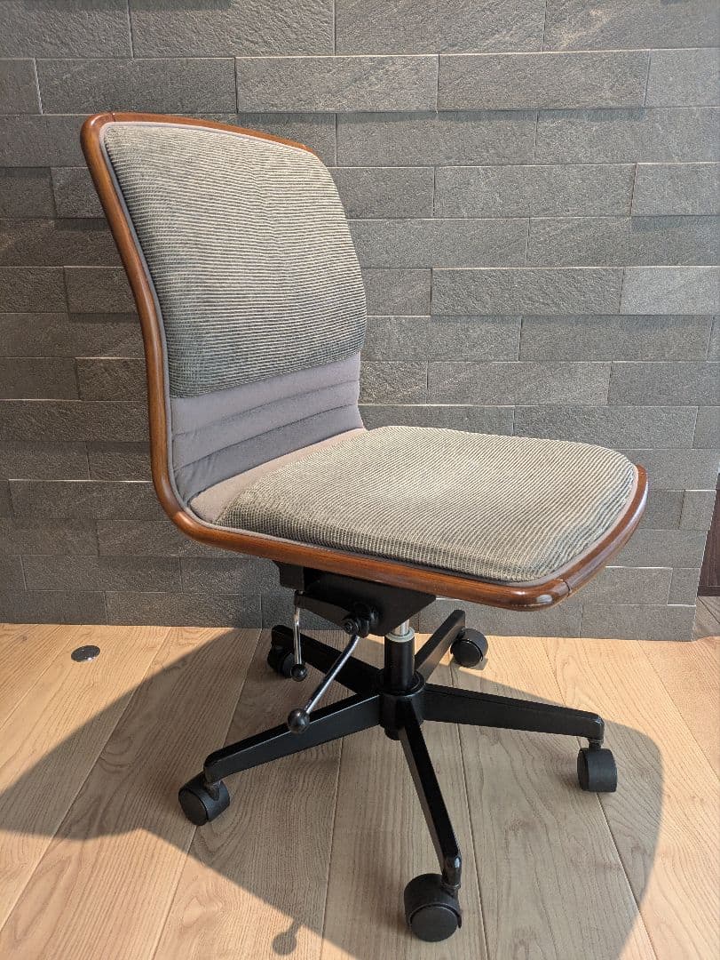 karimoku / カリモク デスクチェア 書斎椅子XS0771WE（廃盤品）