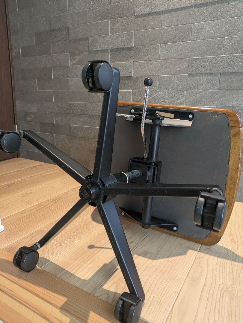 karimoku / カリモク デスクチェア 書斎椅子XS0771WE（廃盤品）