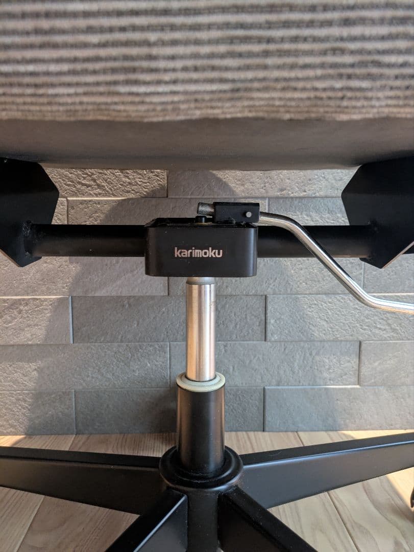 karimoku / カリモク デスクチェア 書斎椅子XS0771WE（廃盤品）