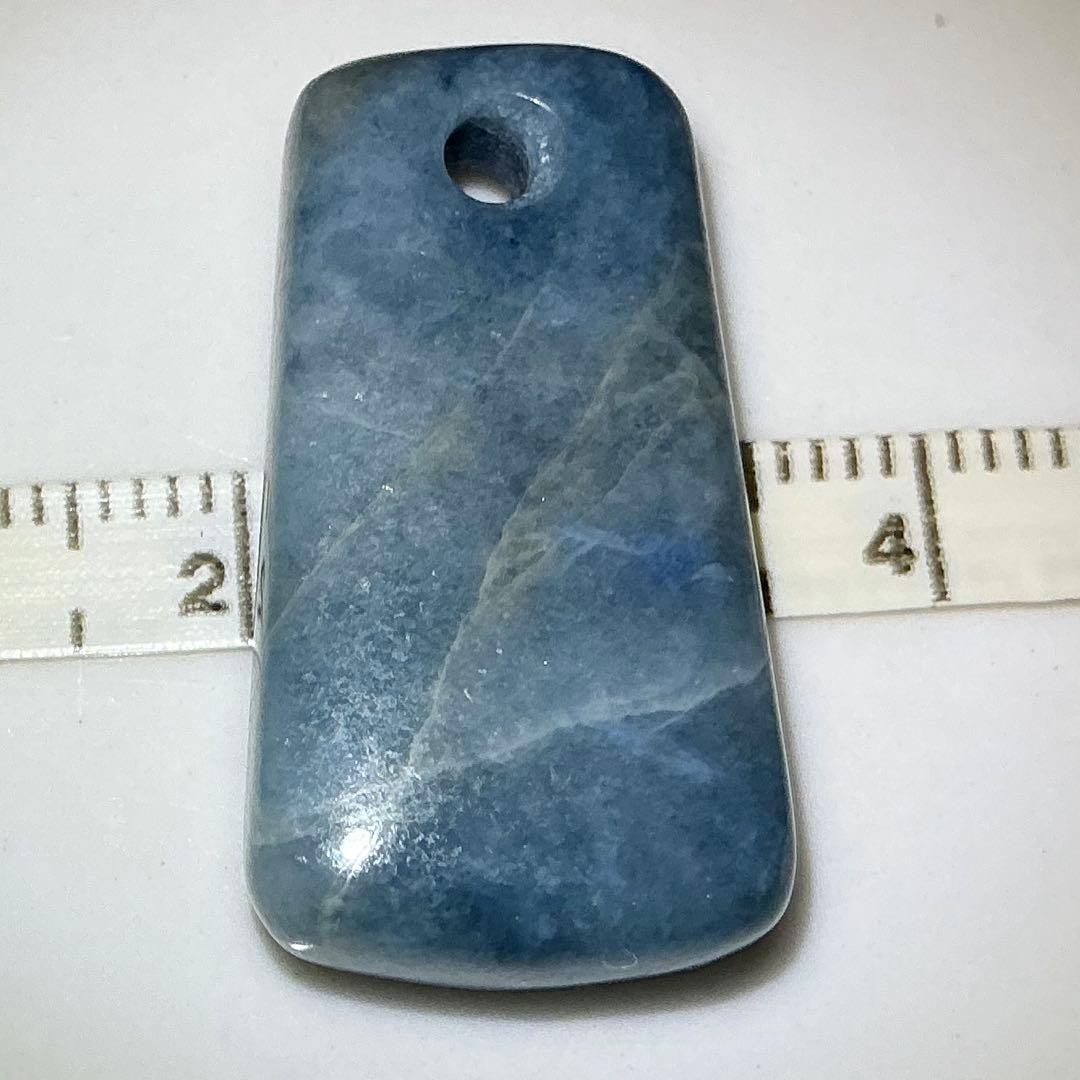 コン沢翡翠　銅鐸型ネックレストップ　濃スリムタイプ