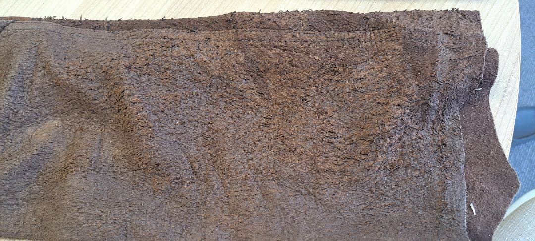 Yasuyuki Ishii ダメージ加工パンツ