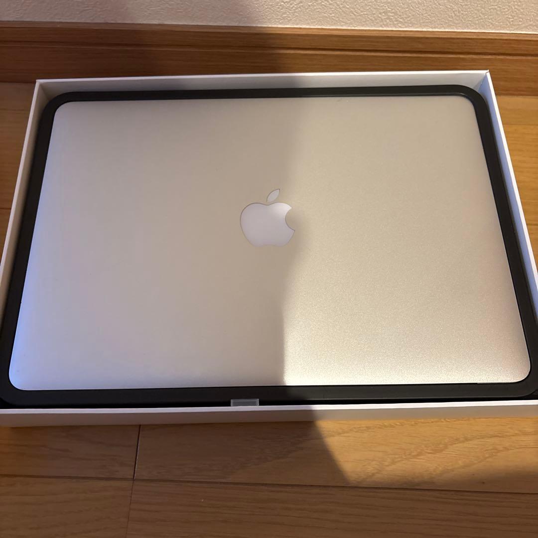 MacBook Air 13インチ 2017 SSD128GB 8GBメモリ