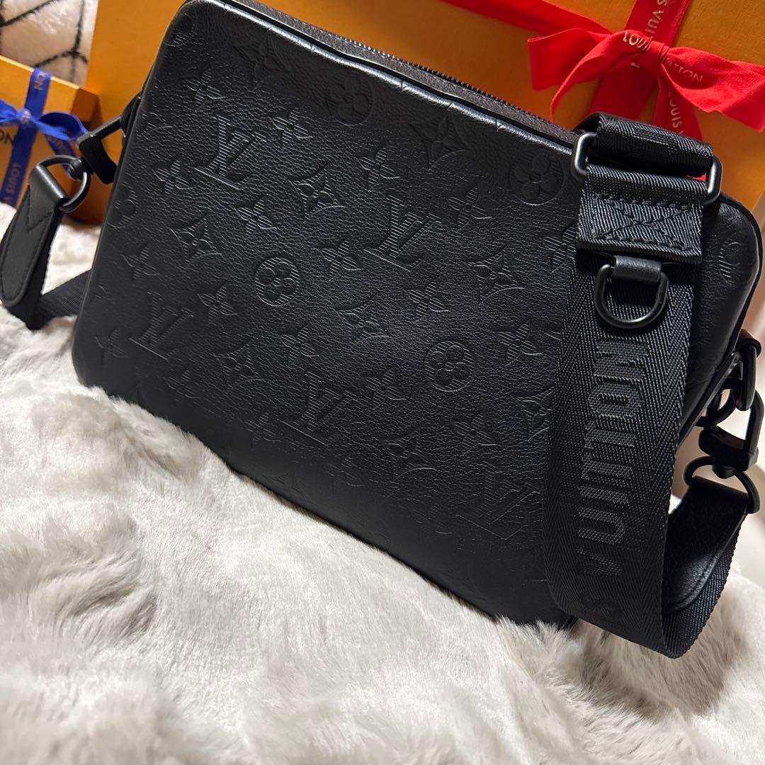 LOUIS VUITTONトリオ・メッセンジャー ショルダーバッグ M46602