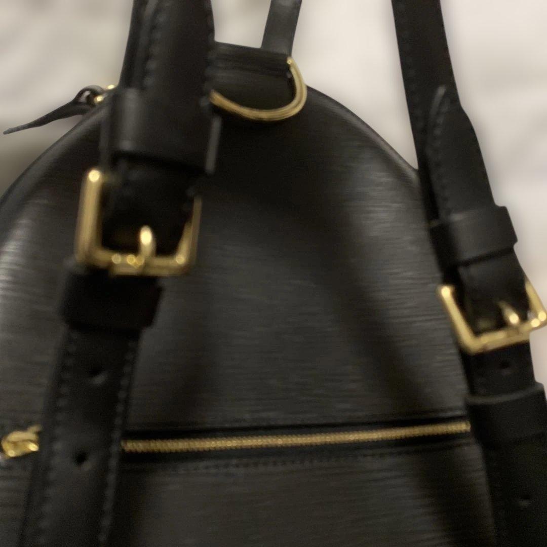 M*t様 ルイヴィトン　美品　ブラックエピレザーリュック