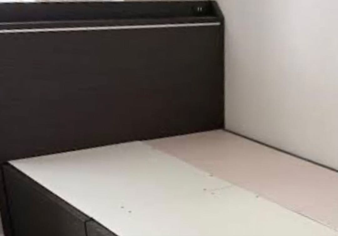 ニトリ　ダブルサイズ　ベットフレーム　引き出し収納付き　指定地域送料無料