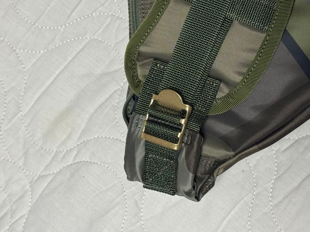 ⭐*️様 sacai x KAWS Bum Bag カモフラ