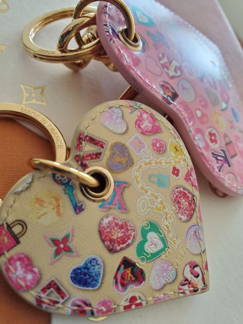 まるきだよさま専用◯ヴィトン 限定 ラブロック ハート キーホルダー 2個◯